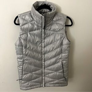 North Face Gray Puffer Vest - Small